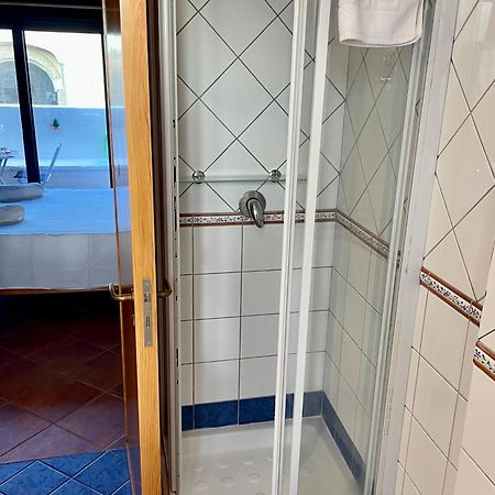 Wineexperience- Wine&Jacuzzi Suite Lecce Exteriör bild